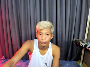 Horny_Asianmoreno Chaturbate stream image from May 31, 2025