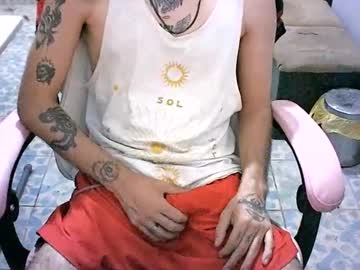 Alejandropppzz Chaturbate stream image from May 31, 2025