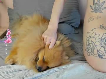 Sweet_Berry420 Chaturbate stream image from May 31, 2025