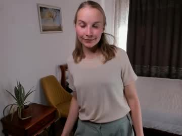 Aislydwinell Chaturbate stream image from May 31, 2025