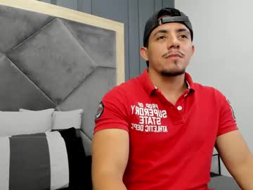 Apolos_15 Chaturbate stream image from May 31, 2025