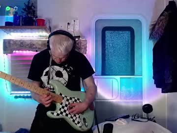 Snarfle Chaturbate stream image from May 31, 2025
