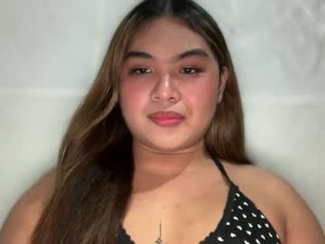 Yllanahard Chaturbate stream image from May 31, 2025