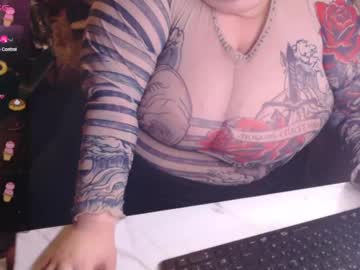 _Ellybelly_ Chaturbate stream image from May 31, 2025