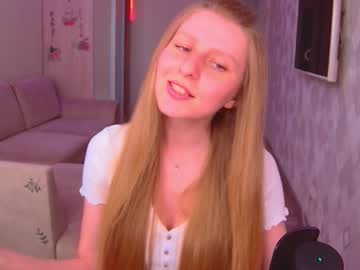 Amaliaqueen999 Chaturbate stream image from May 31, 2025