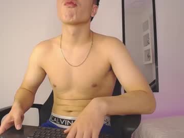 Pretty_Men18 Chaturbate stream image from May 31, 2025