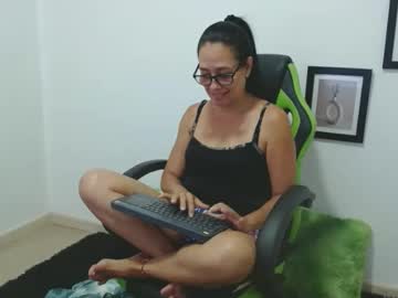 Bianca_202 Chaturbate stream image from May 31, 2025