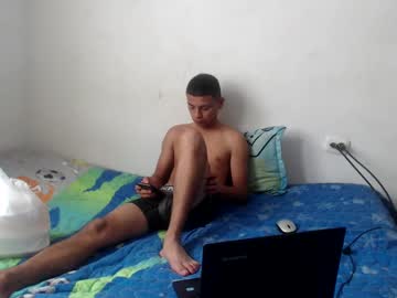 Luciana_Rober Chaturbate stream image from May 31, 2025