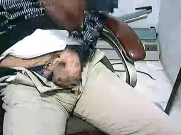 Bagoro12145 Chaturbate stream image from May 31, 2025