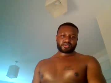 Olevahh Chaturbate stream image from May 31, 2025