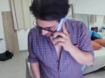 Whereisthehugo Chaturbate stream image from May 31, 2025