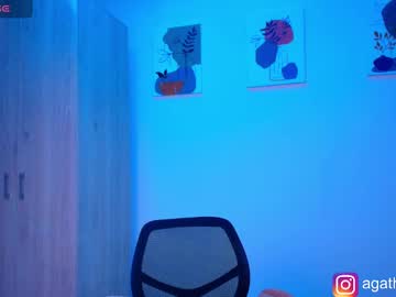 Sofiaafoxx Chaturbate stream image from May 31, 2025