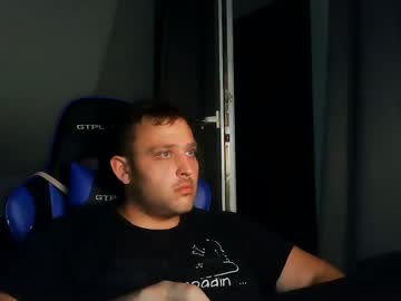 Hlebix1122 Chaturbate stream image from May 31, 2025