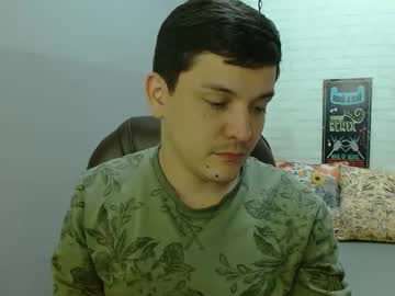 Maxiandrews_ Chaturbate stream image from May 31, 2025