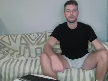 Englishladxxx Chaturbate stream image from May 31, 2025