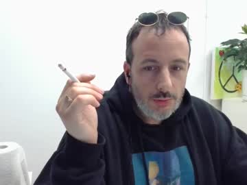 Nassobout Chaturbate stream image from May 31, 2025