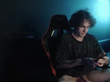 Doenits Chaturbate stream image from June 01, 2025