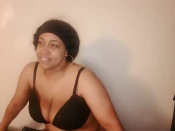 Sweetredpeach Chaturbate stream image from June 01, 2025