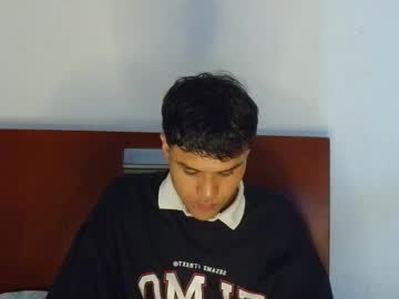 Baby_Cream1 Chaturbate stream image from June 01, 2025