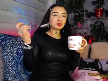 Nathallyrose Chaturbate stream image from June 01, 2025