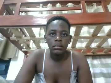 Cutilovie Chaturbate stream image from June 01, 2025