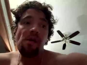 Mikepacks Chaturbate stream image from June 01, 2025