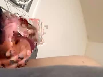 Dsoloyo Chaturbate stream image from June 01, 2025