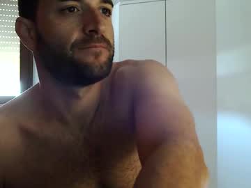 Vittorio20cm Chaturbate stream image from June 01, 2025
