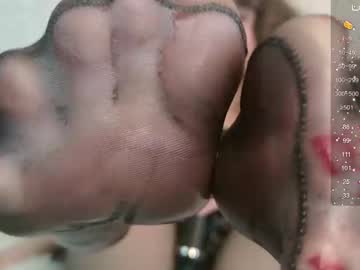 Allisonmoonlight Chaturbate stream image from June 01, 2025