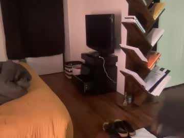 Cakes2399 Chaturbate stream image from June 01, 2025