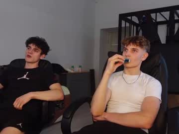 Eric_Poston Chaturbate stream image from June 01, 2025