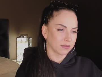 Lilyconor Chaturbate stream image from June 01, 2025