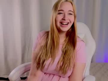 Lola_Piano Chaturbate stream image from June 01, 2025
