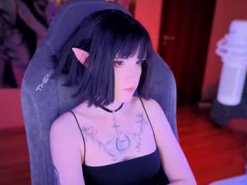 _Mariko_ Chaturbate stream image from June 01, 2025