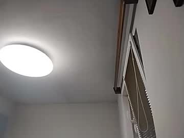 Aromannn Chaturbate stream image from June 01, 2025