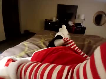 Longsocks25 Chaturbate stream image from June 01, 2025