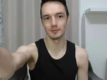 Ajviejen Chaturbate stream image from June 01, 2025