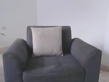Alexmaximuss Chaturbate stream image from June 01, 2025