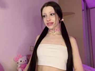 Pinky_Lipss Chaturbate stream image from June 01, 2025