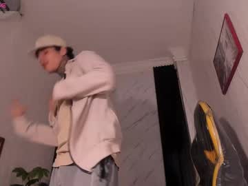 Ades_Mex Chaturbate stream image from June 02, 2025