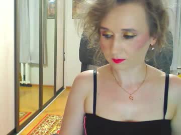 Classyinna Chaturbate stream image from June 02, 2025