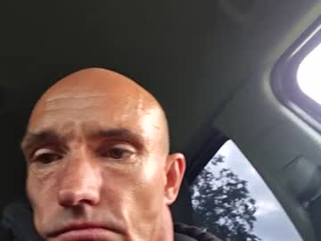 Oliver12345694147 Chaturbate stream image from June 02, 2025
