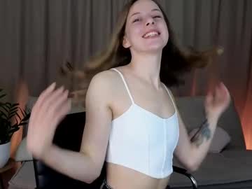 Evavore Chaturbate stream image from June 02, 2025