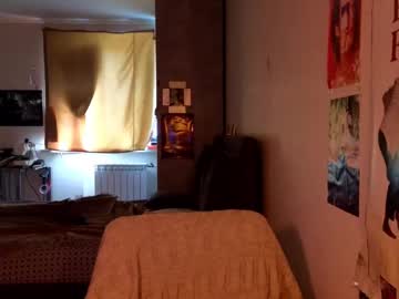 Hikksidy Chaturbate stream image from June 02, 2025