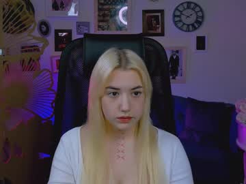 Peggywood Chaturbate stream image from June 02, 2025