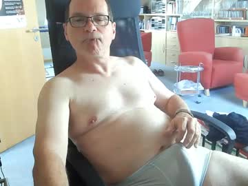 Pavlovsdog2006 Chaturbate stream image from June 02, 2025