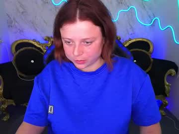 Minifox_ Chaturbate stream image from June 02, 2025