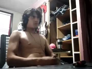 Durohueso Chaturbate stream image from June 02, 2025