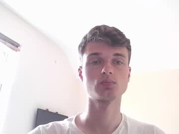 London_Tomy Chaturbate stream image from June 02, 2025