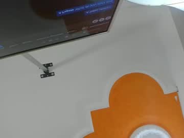 Haileyclarkk Chaturbate stream image from June 02, 2025